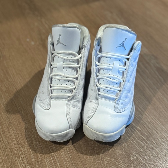 Air Jordan 13 - Picture 3 of 7